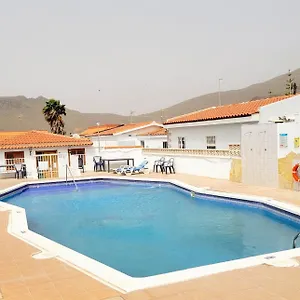 https://apt-apartamento-con-piscina-privada.tenerifehoteles.net