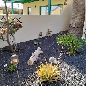https://montes-blancos.in-canary-islands.com
